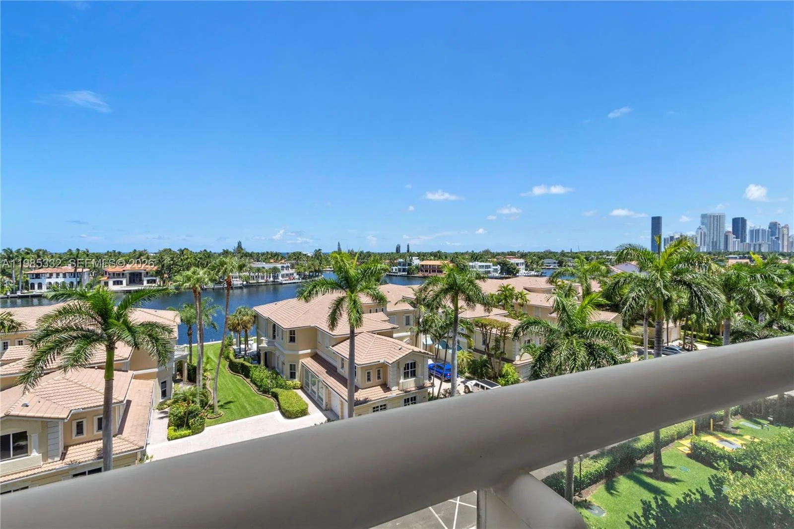 21050 Point Pl # 604, Aventura, FL 33180