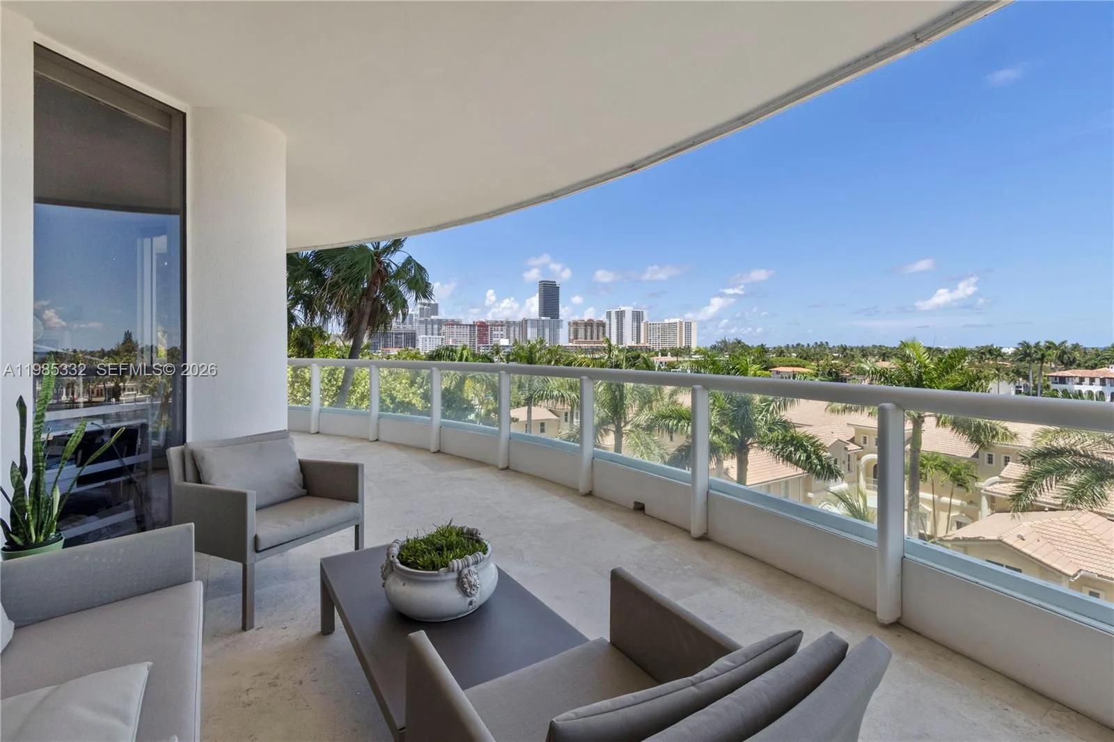 21050 Point Pl # 604, Aventura, FL 33180 photo 8
