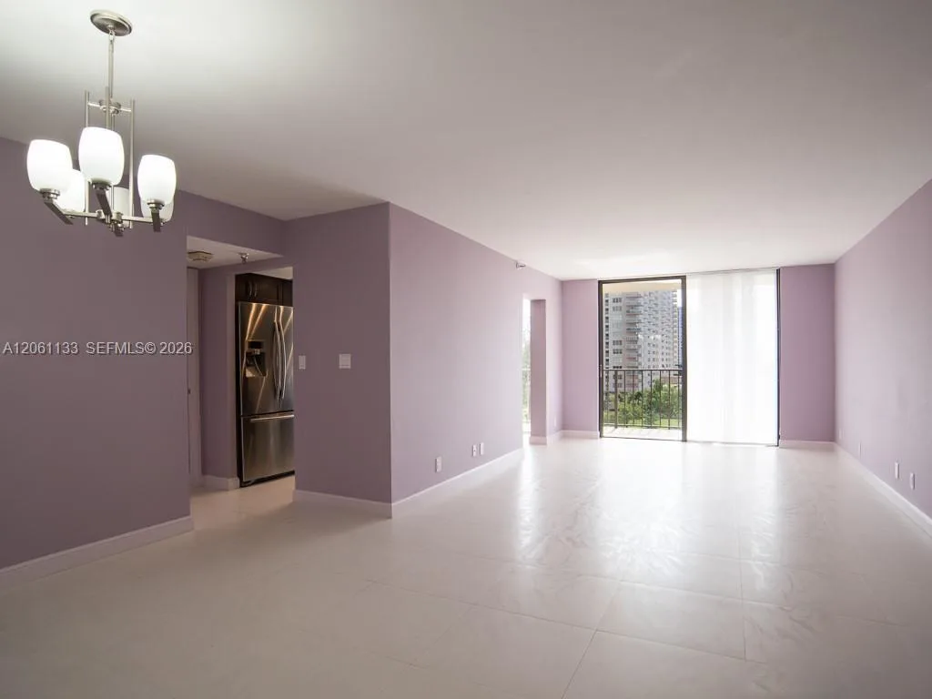 290 174th St # 617, Sunny Isles Beach, FL 33160 photo 4