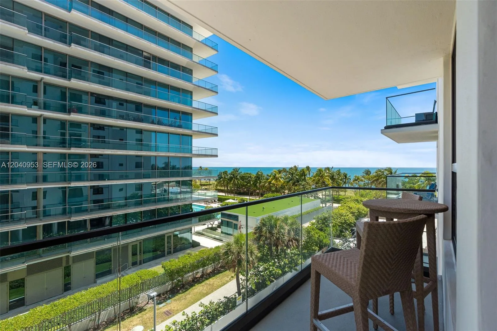 10185 Collins Ave # 521, Bal Harbour, FL 33154