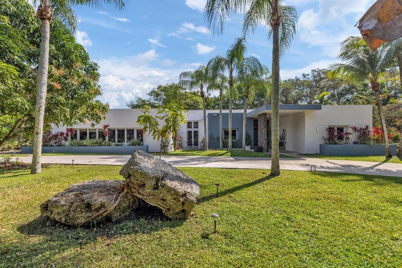 12301 SW 107th Avenue, Miami, FL 33176