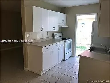 624 SW 16th Ave # C, Fort Lauderdale, FL 33312 photo 11