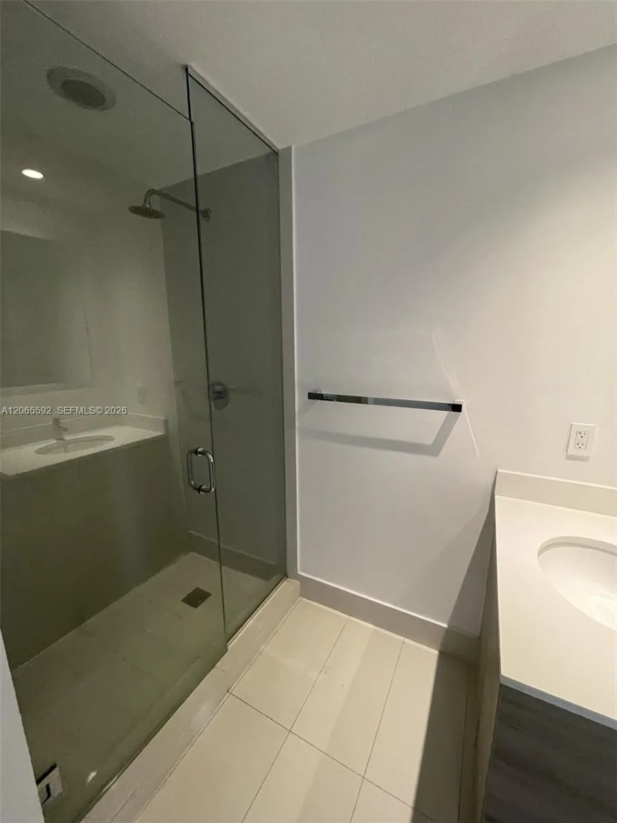 121 NE 34th St # 1810, Miami, FL 33137 photo 8