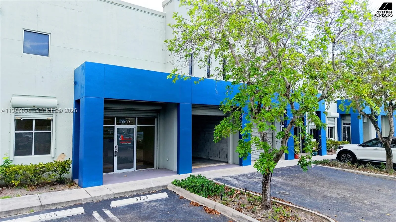 5755 NW 151st St, Miami Lakes, FL 33014 photo 2