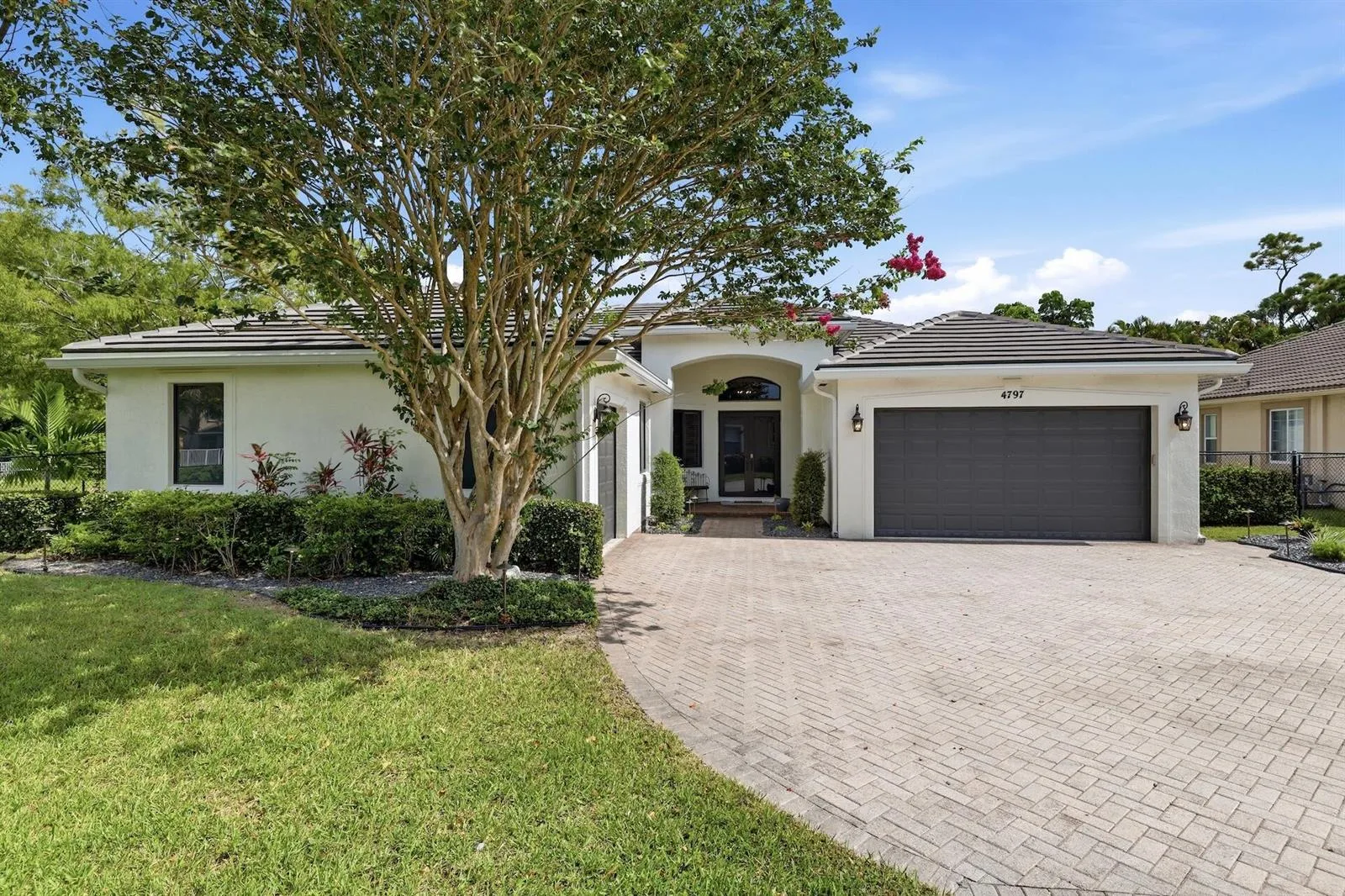 4797 NW 72nd Place, Coconut Creek, FL 33073