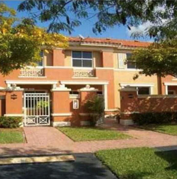 6202 NW 115th Pl # 334, Doral, FL 33178