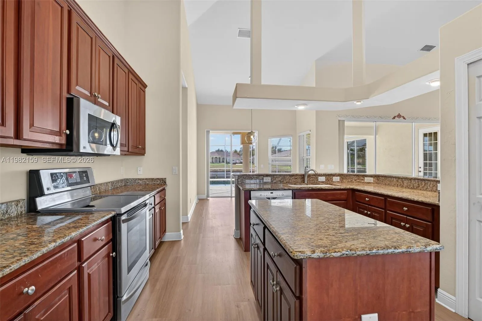 1414 NE 2nd Ter, Cape Coral, FL 33909