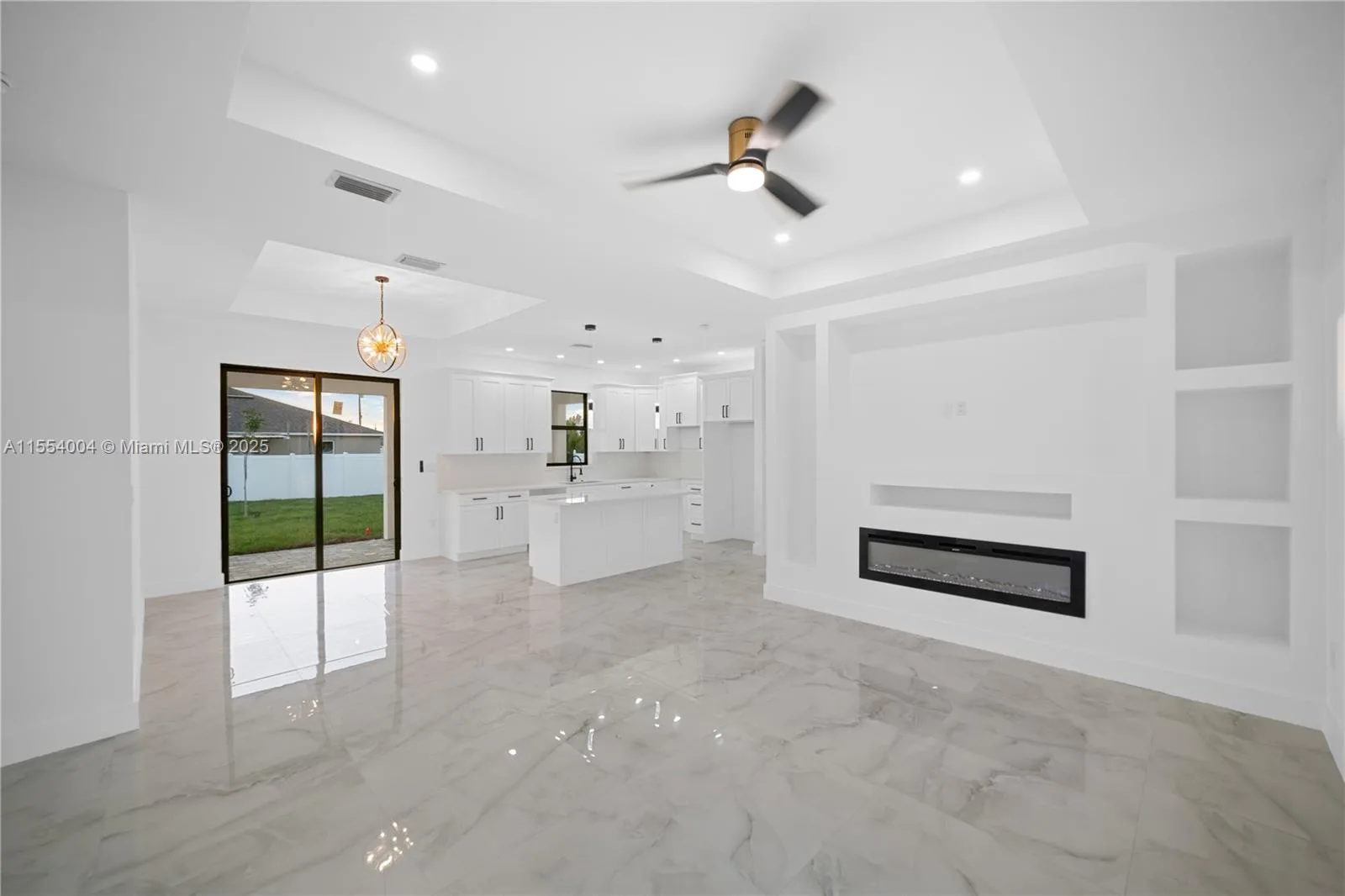 2424 NE 24th Ave, Cape Coral, FL 33909 photo 3