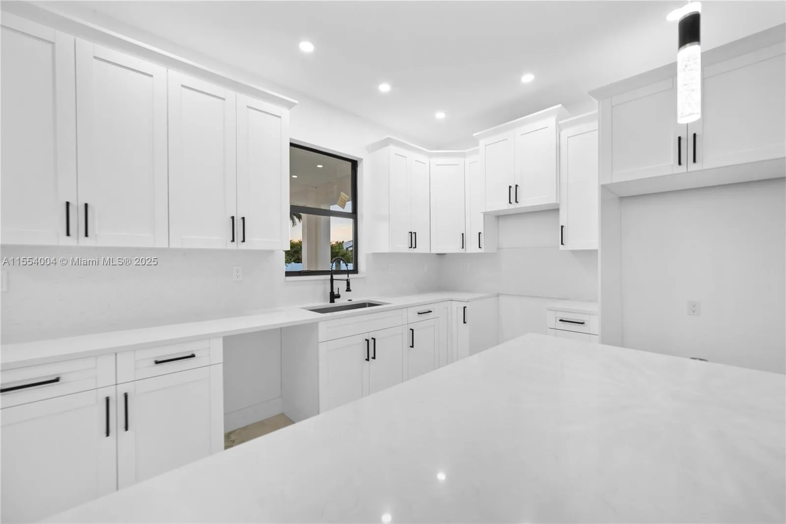 2424 NE 24th Ave, Cape Coral, FL 33909 photo 5