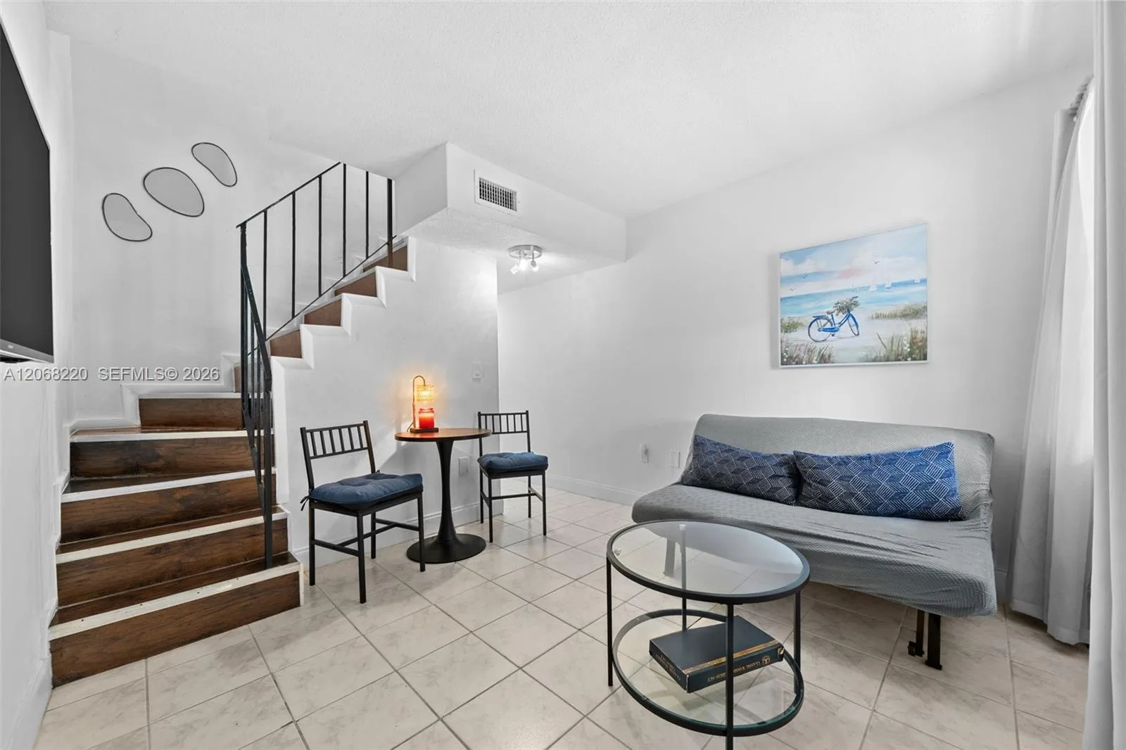 515 SW 3rd St # 6, Miami, FL 33130
