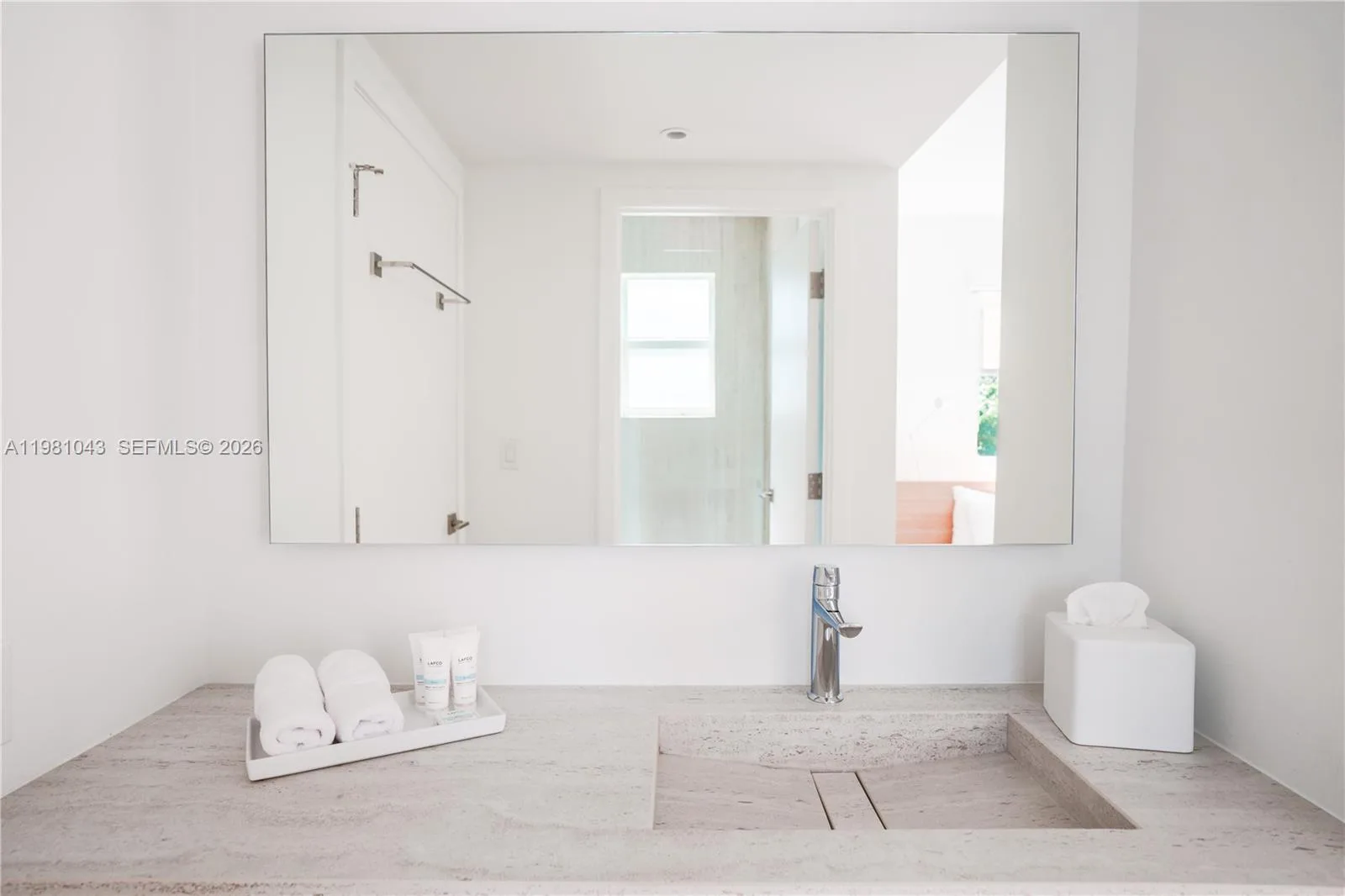 136 NE 46th St # 3, Miami, FL 33137 photo 10