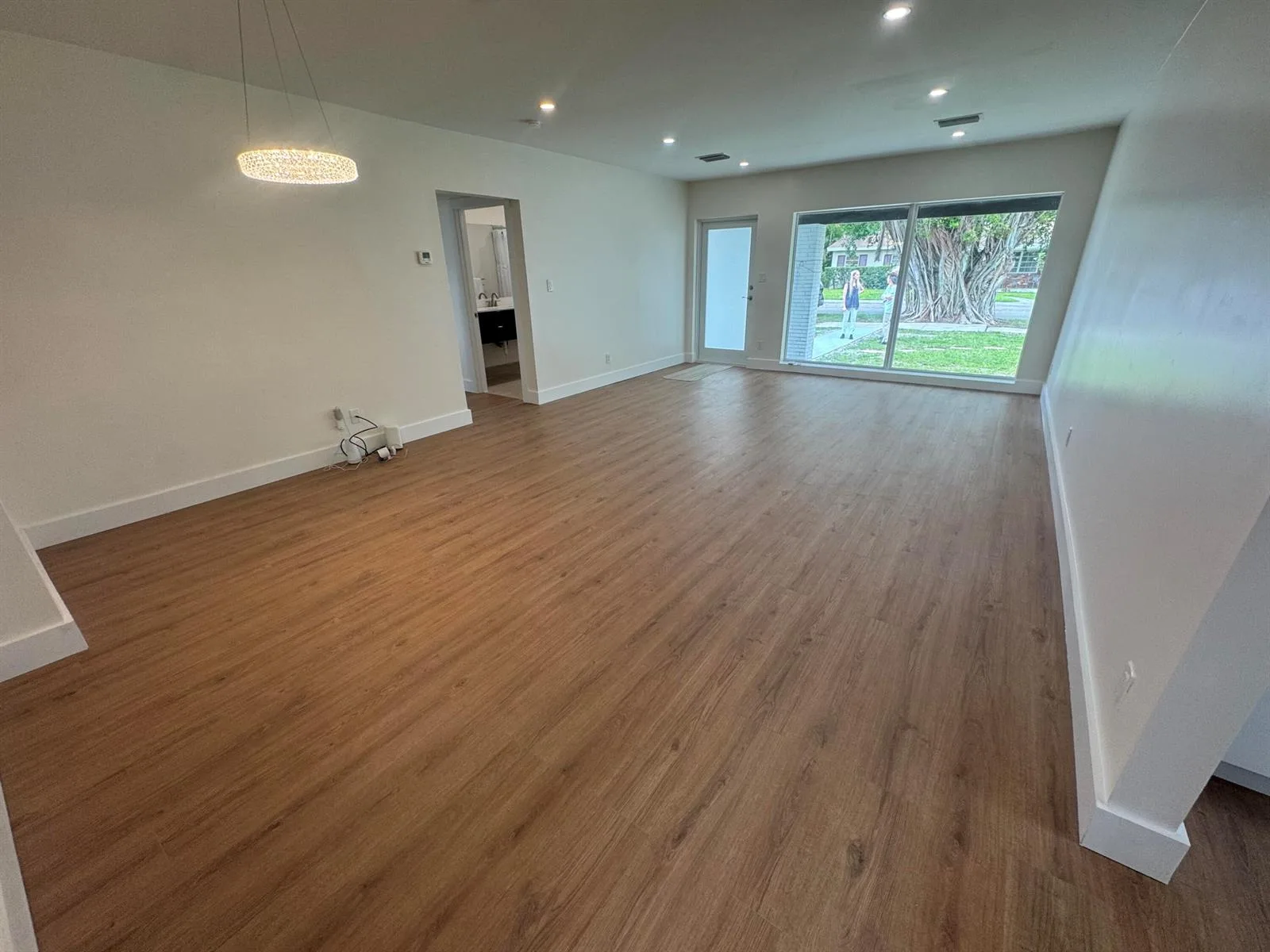 725 NE 160th Terrace, Miami, FL 33162