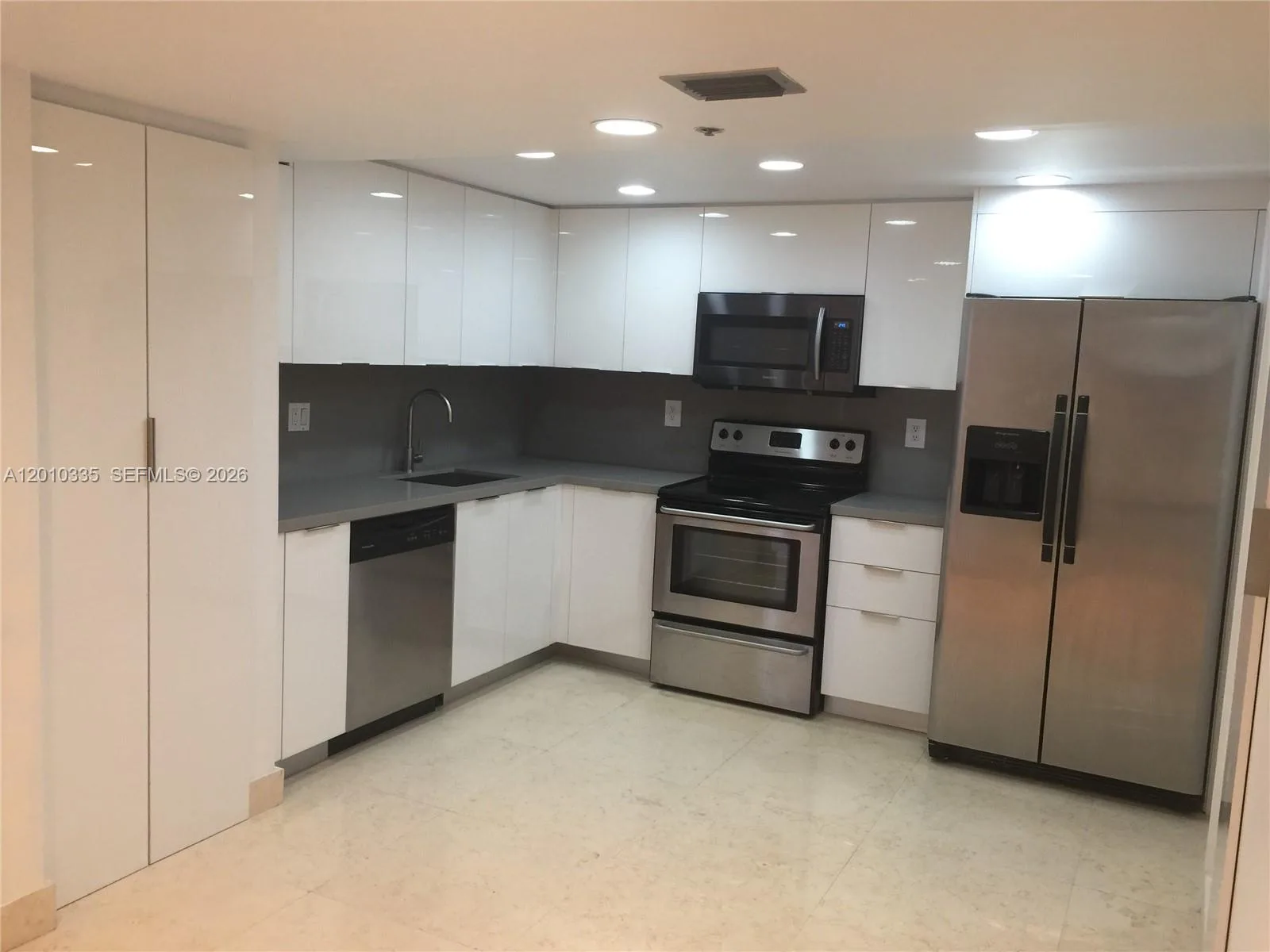1717 N Bayshore Dr # A-1431, Miami, FL 33132 photo 10