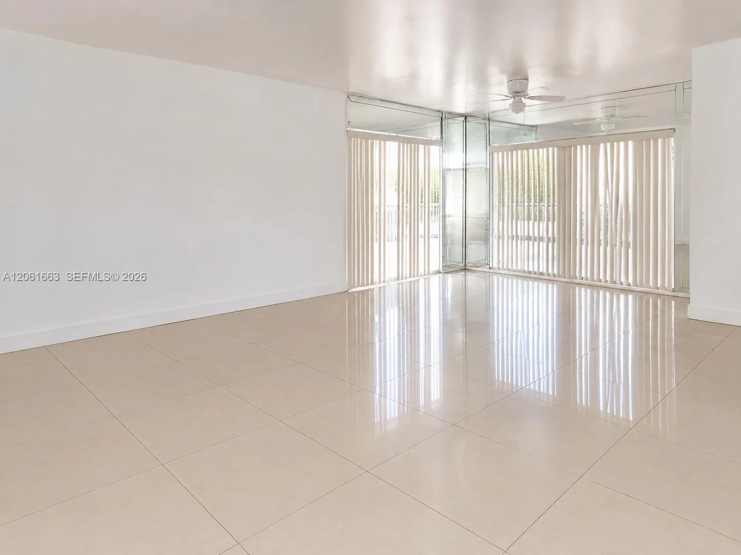 4044 NW 19th St # 401, Lauderhill, FL 33313 photo 2