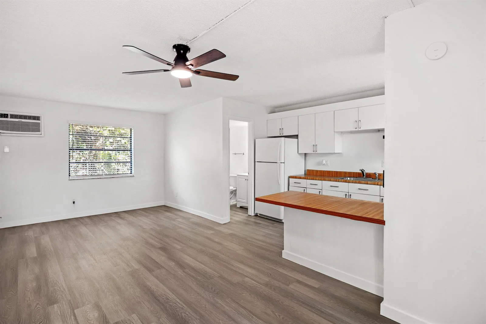 1041 SE Monterey Road # 2-4, Stuart, FL 34994