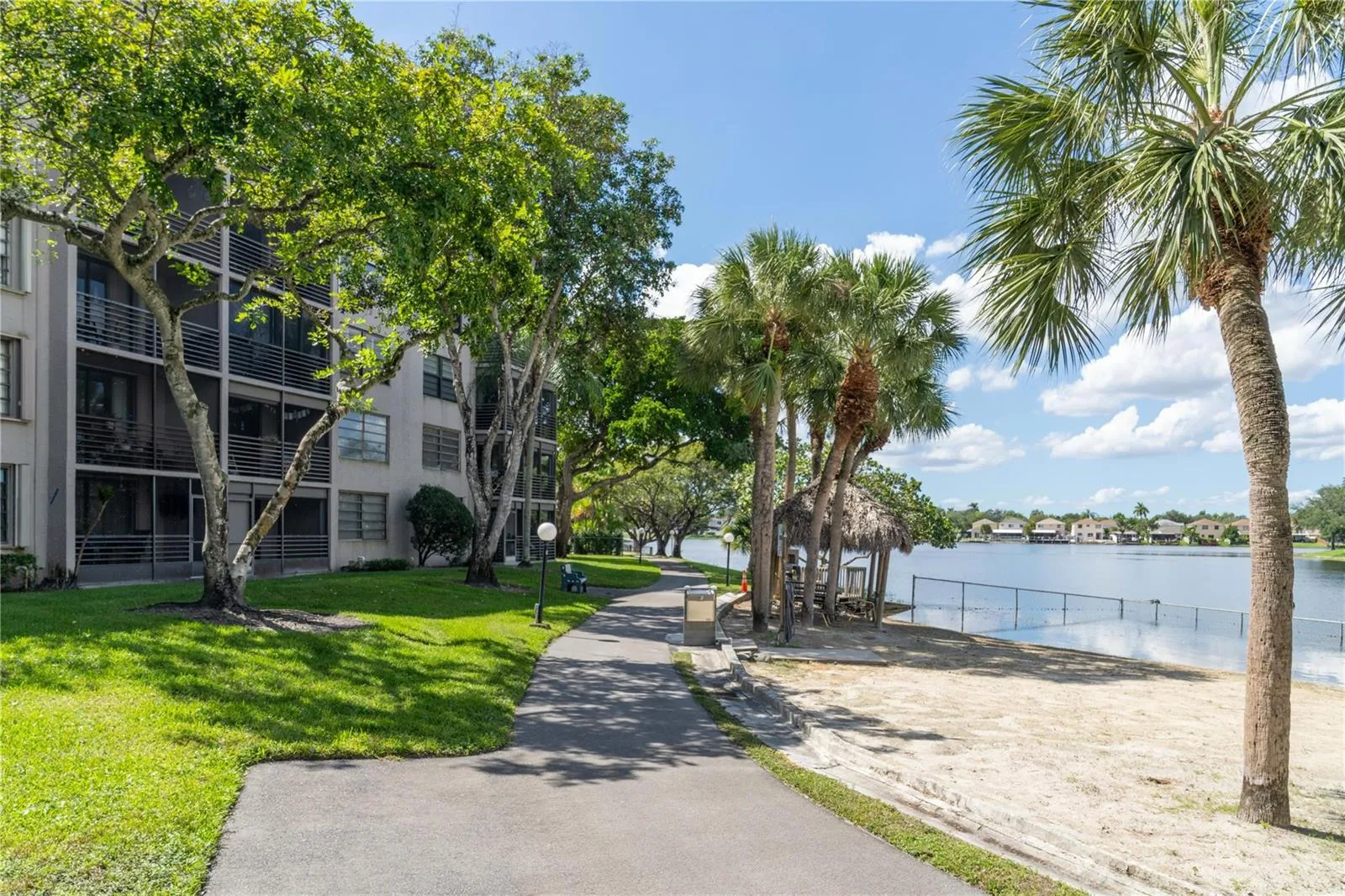 1101 Colony Point Circle # 220, Pembroke Pines, FL 33026 photo 12