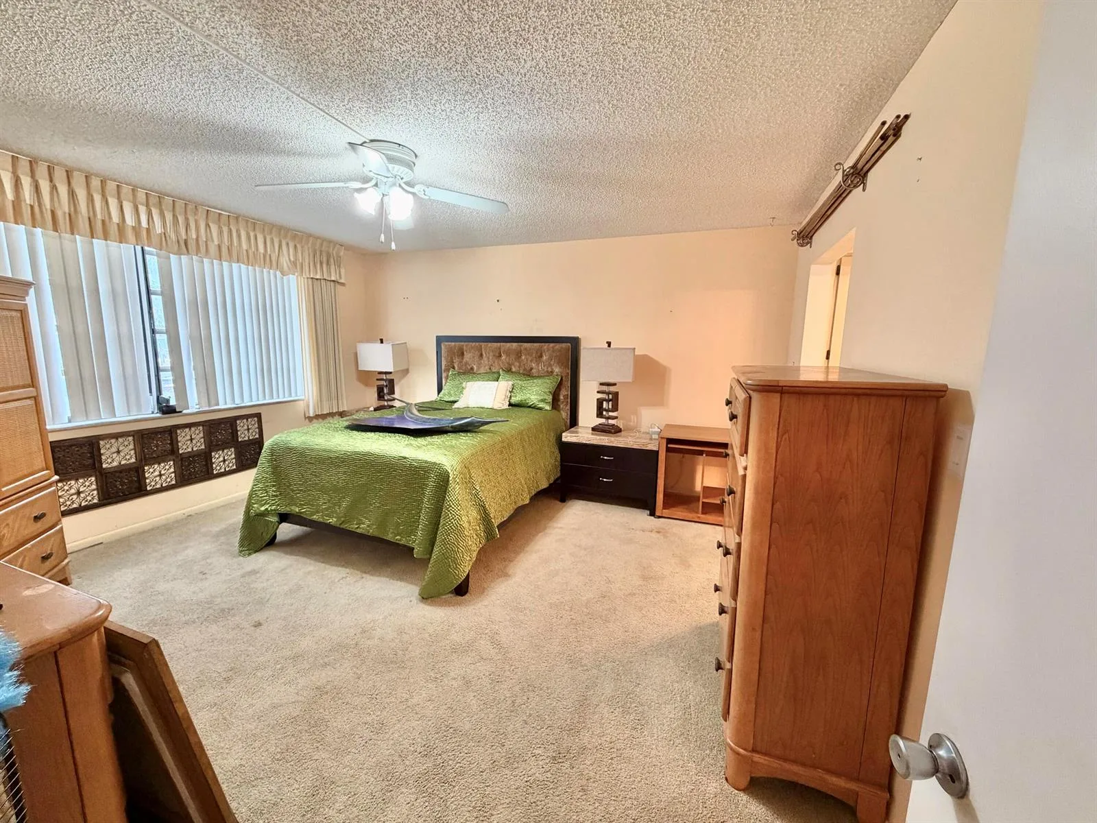 1101 Colony Point Circle # 220, Pembroke Pines, FL 33026 photo 6
