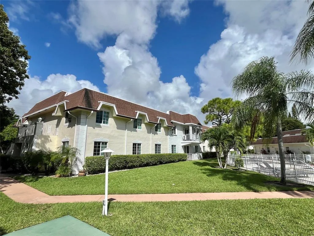 700 SE 2ND Avenue # 317, Deerfield Beach, FL 33441 photo 10