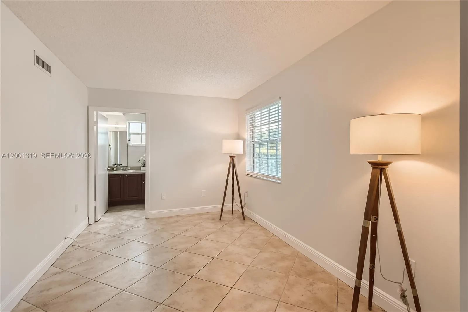 29 Santillane Ave # 2, Coral Gables, FL 33134 photo 3