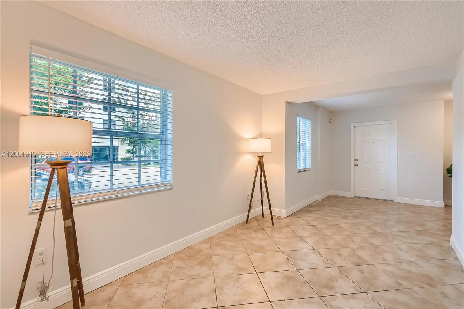 29 Santillane Ave # 2, Coral Gables, FL 33134 photo 4