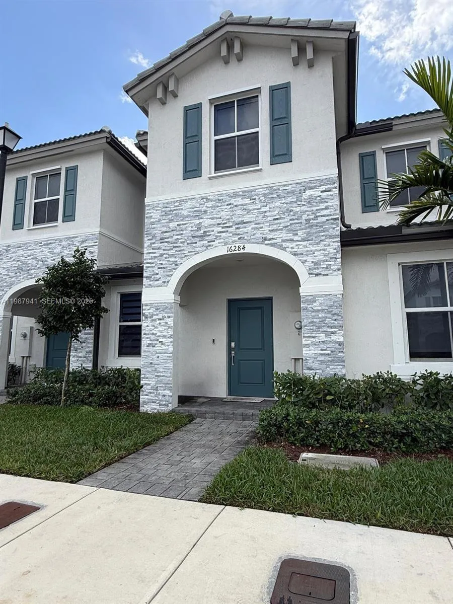 16284 SW 292nd St, Homestead, FL 33033 photo 2
