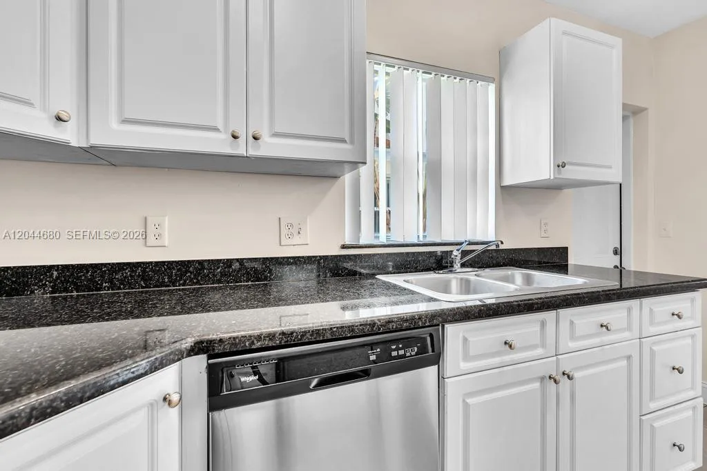1316 NW 3rd St, Fort Lauderdale, FL 33311 photo 10