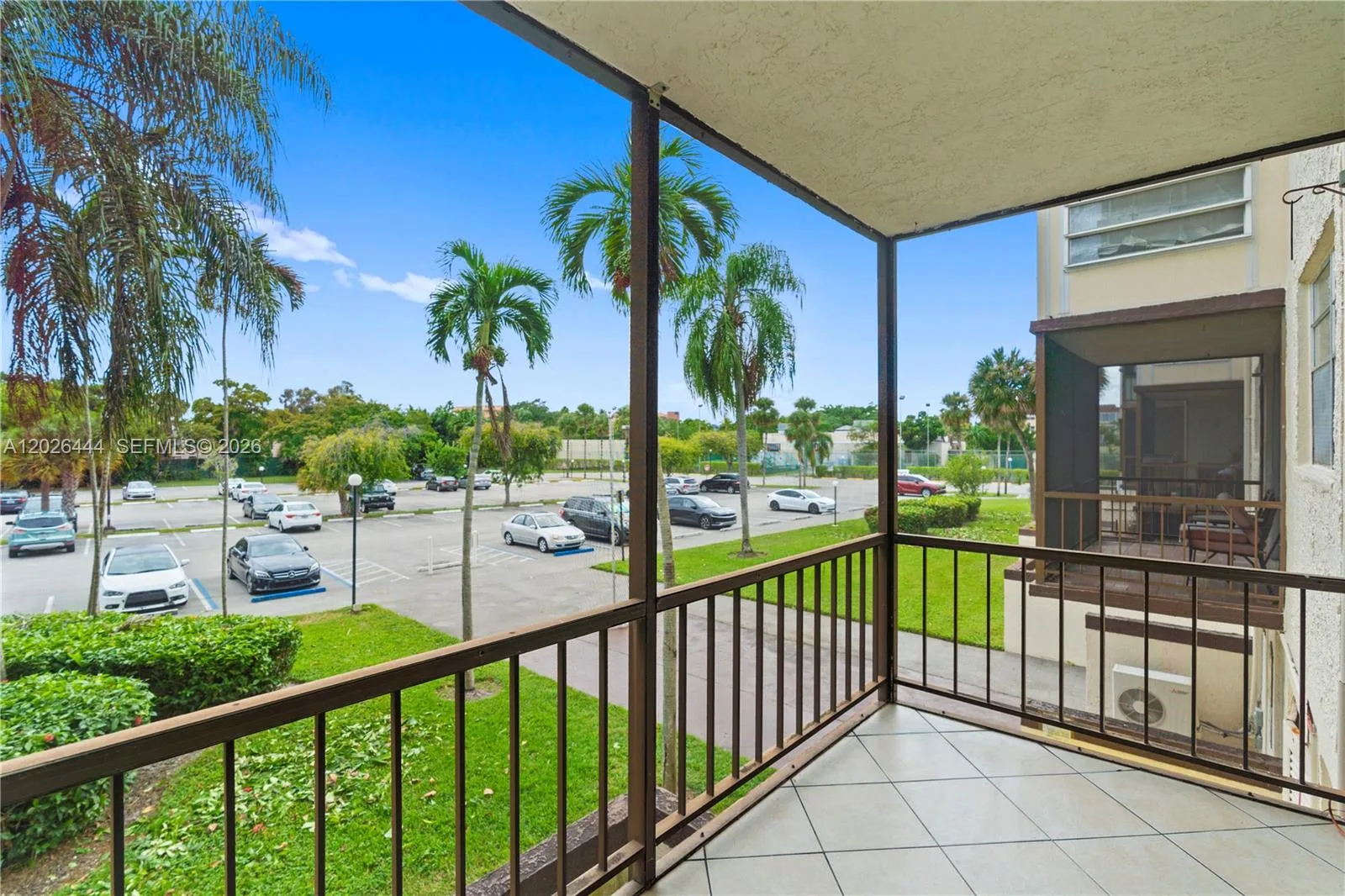 7100 NW 17th St # 219, Plantation, FL 33313
