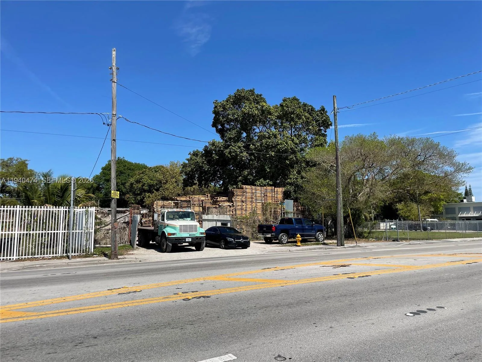 3021 NW 54th St, Miami, FL 33142 photo 4