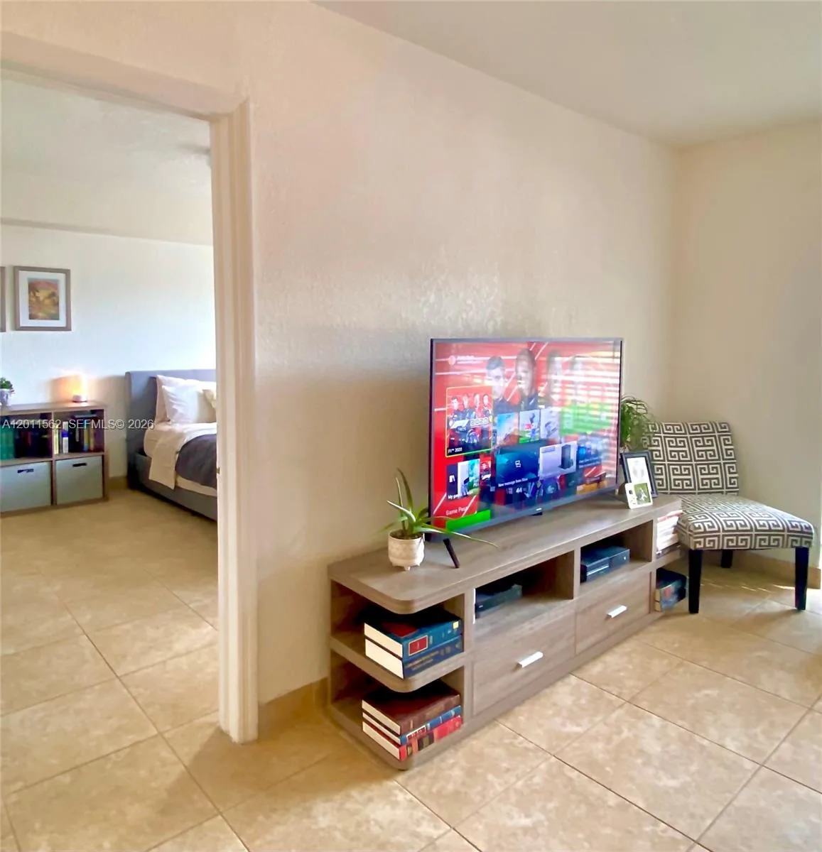 445 SW 11th St # 107, Miami, FL 33130 photo 4