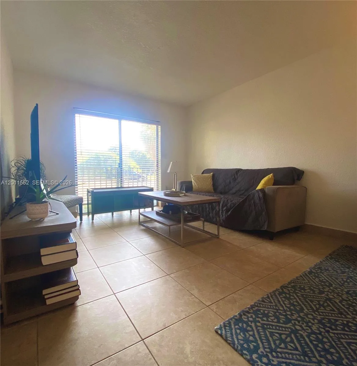 445 SW 11th St # 107, Miami, FL 33130 photo 5