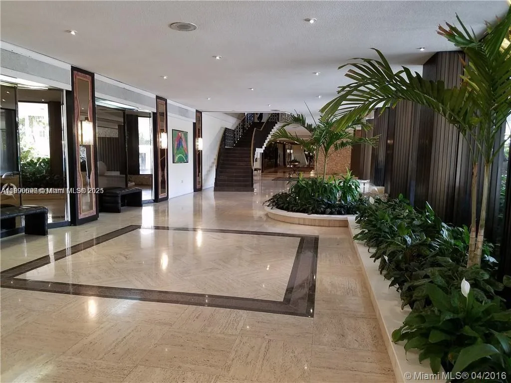 5555 Collins Ave # 11U, Miami Beach, FL 33140 photo 2