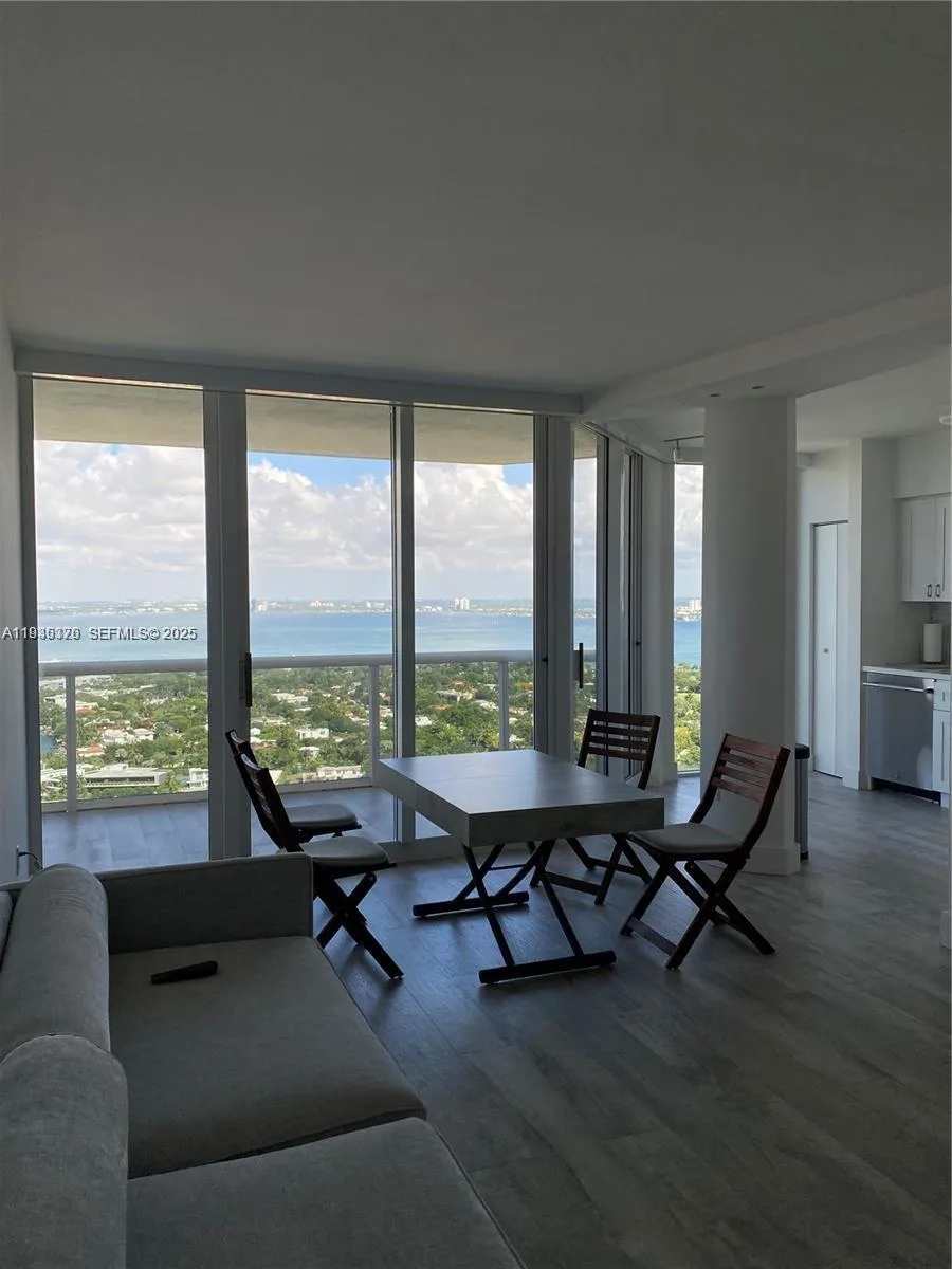 4779 Collins Ave # 3606, Miami Beach, FL 33140 photo 12