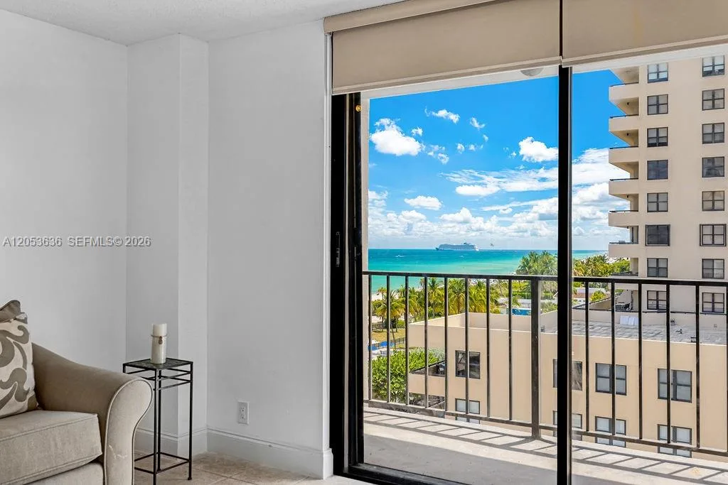 2625 Collins Ave # 702, Miami Beach, FL 33140 photo 2