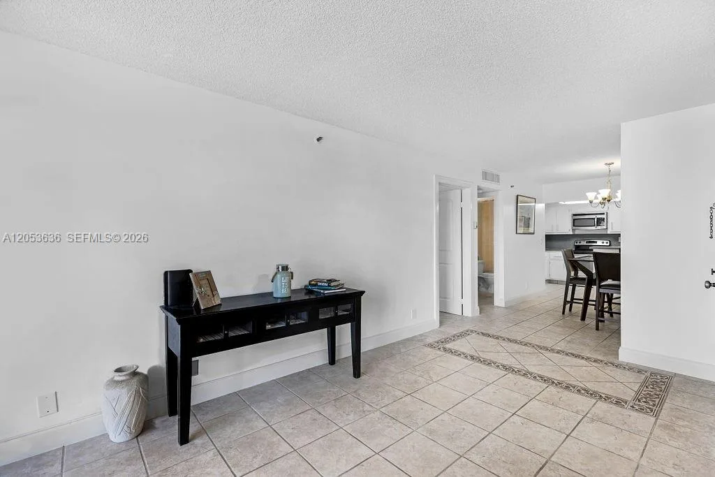 2625 Collins Ave # 702, Miami Beach, FL 33140 photo 5