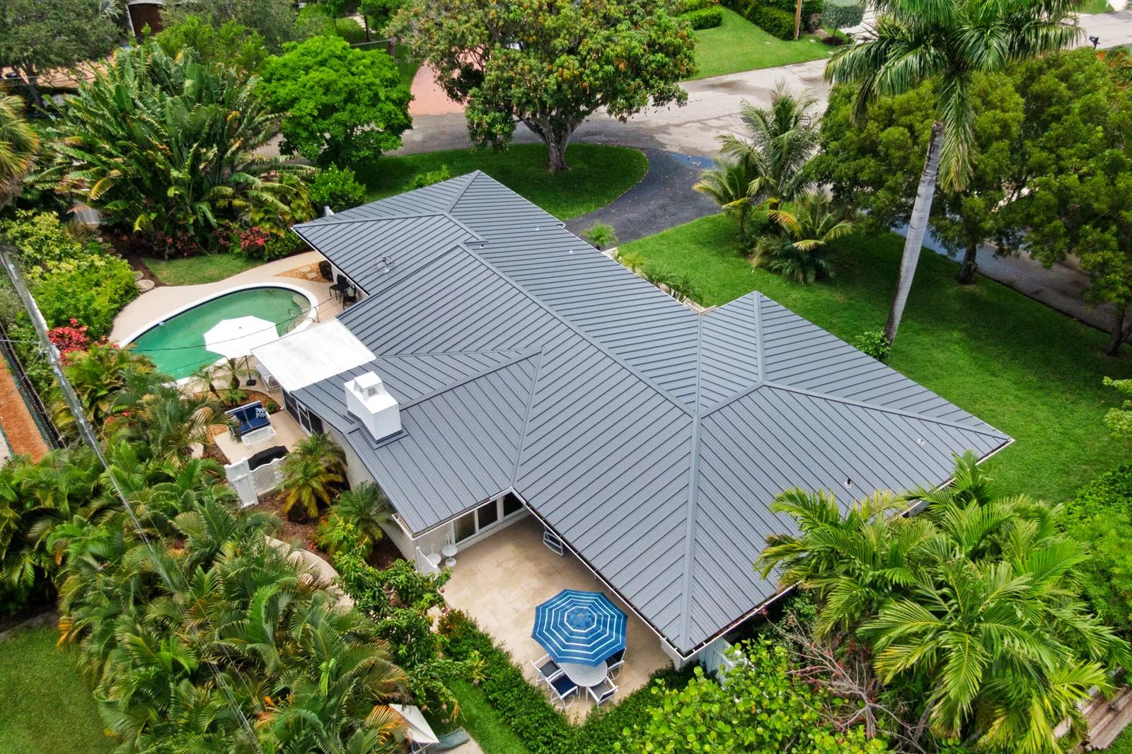3240 Lakeview Drive, Pompano Beach, FL 33062