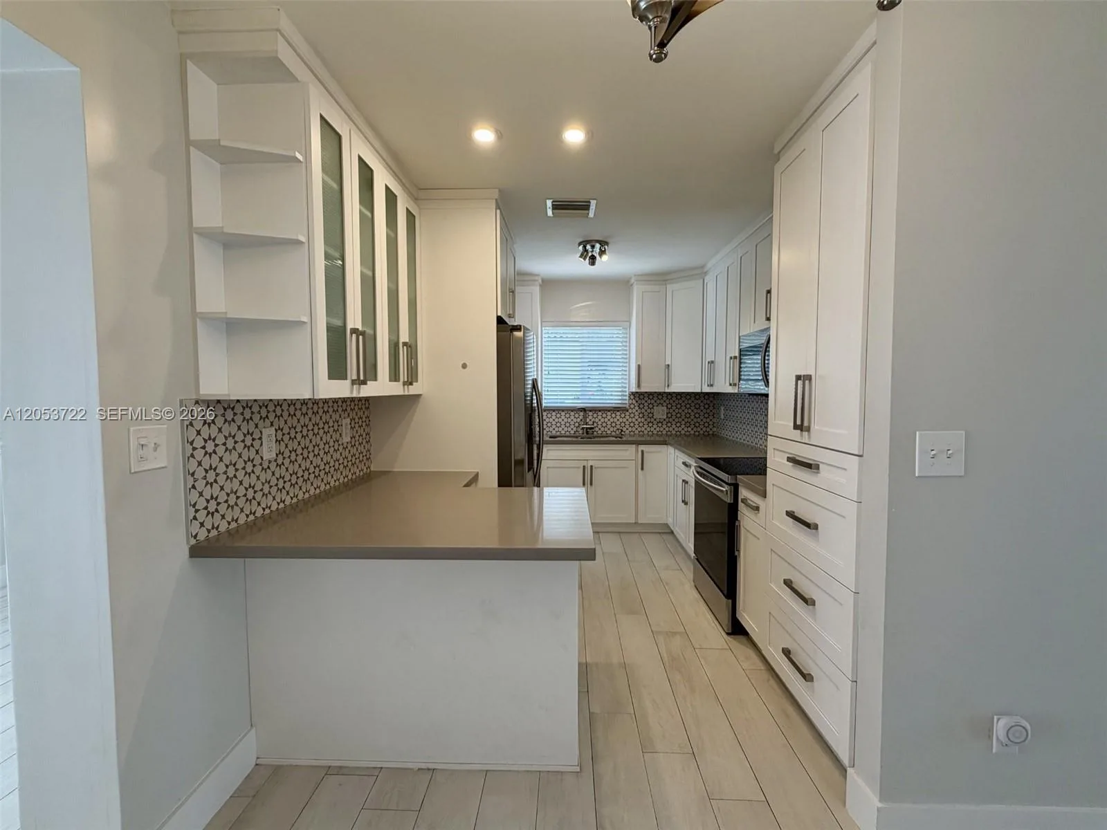 6320 SW 24th St, Miami, FL 33155 photo 13