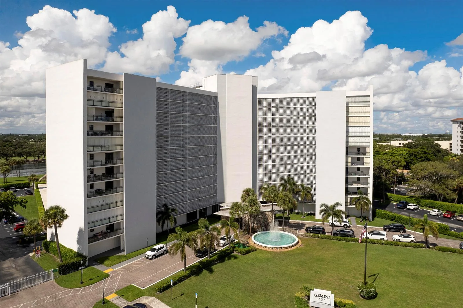336 GOLFVIEW Road # 1017, North Palm Beach, FL 33408