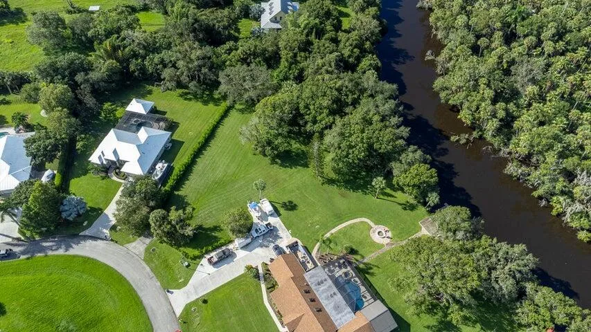 1641 Mallard Court, Fort Pierce, FL 34982 photo 11