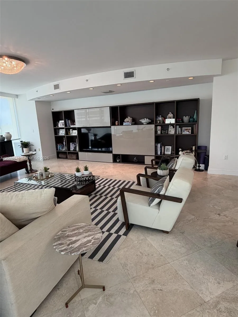 19955 NE 38th Ct # 606, Aventura, FL 33180