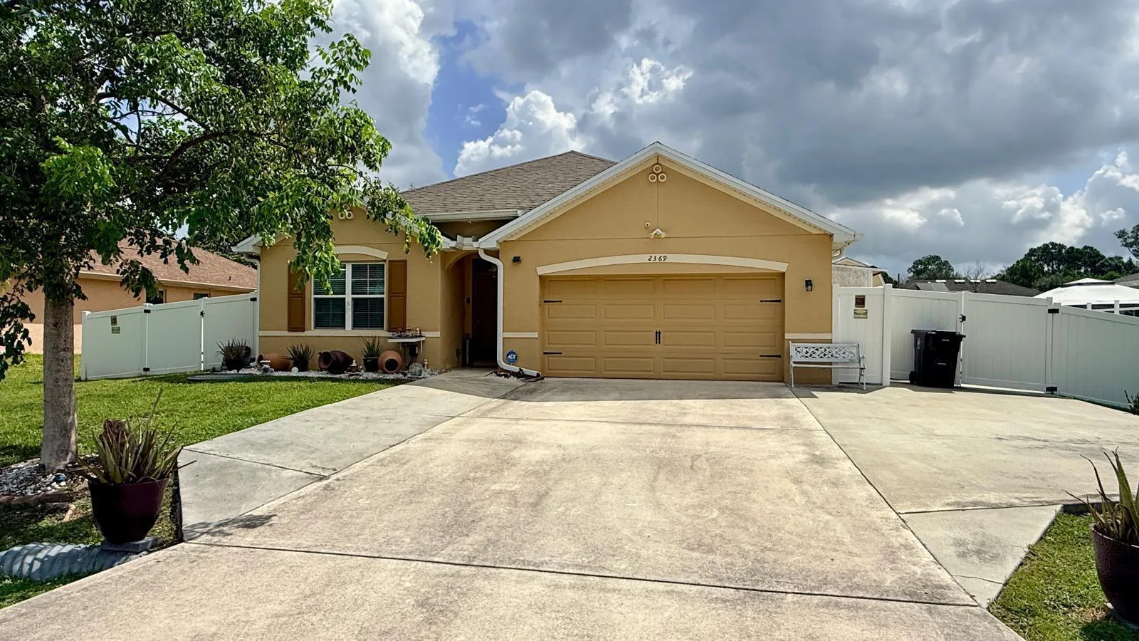 2369 SW Barber Lane, Port St. Lucie, FL 34984