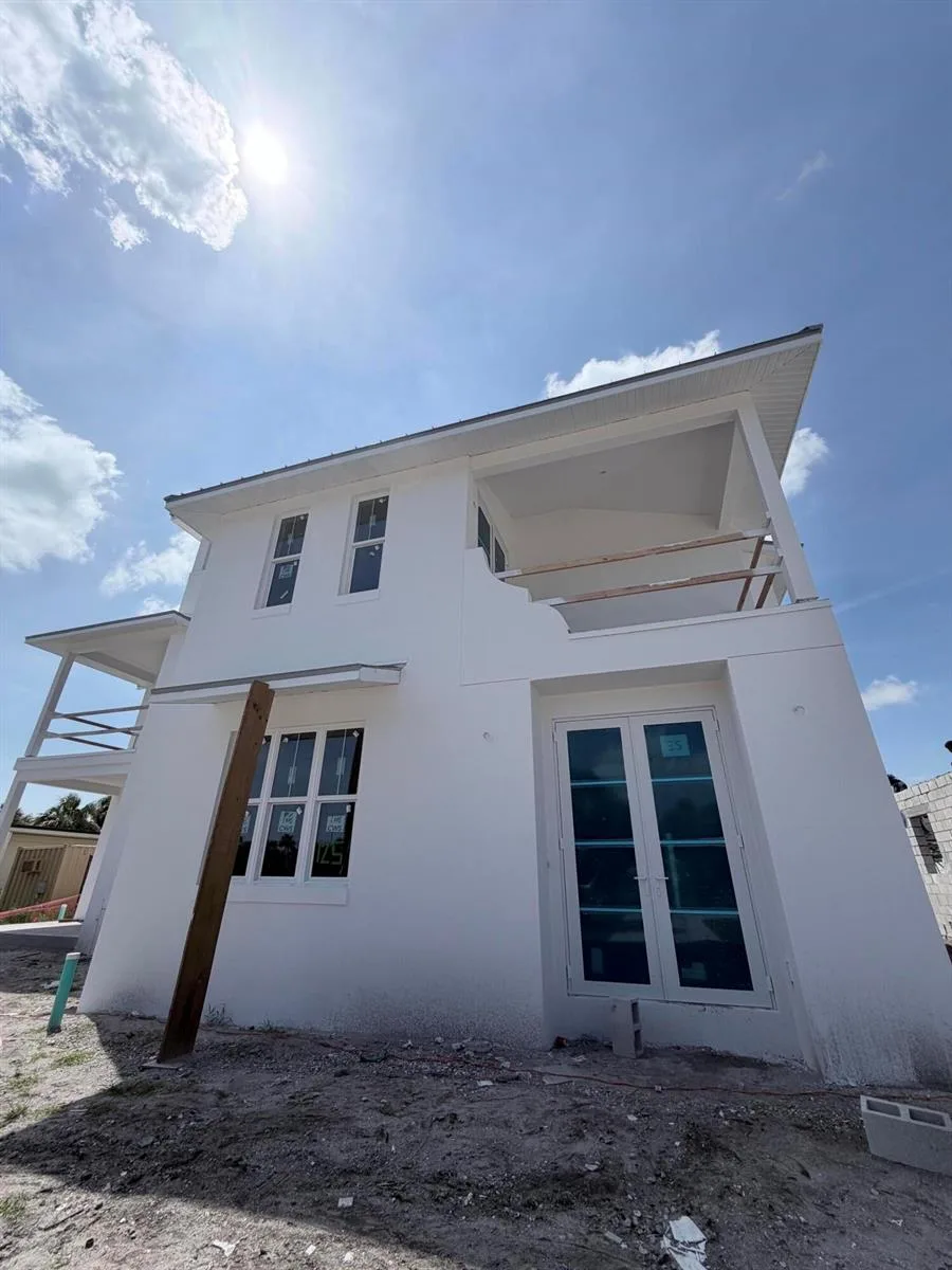 145 Kings Lane, Fort Pierce, FL 34950