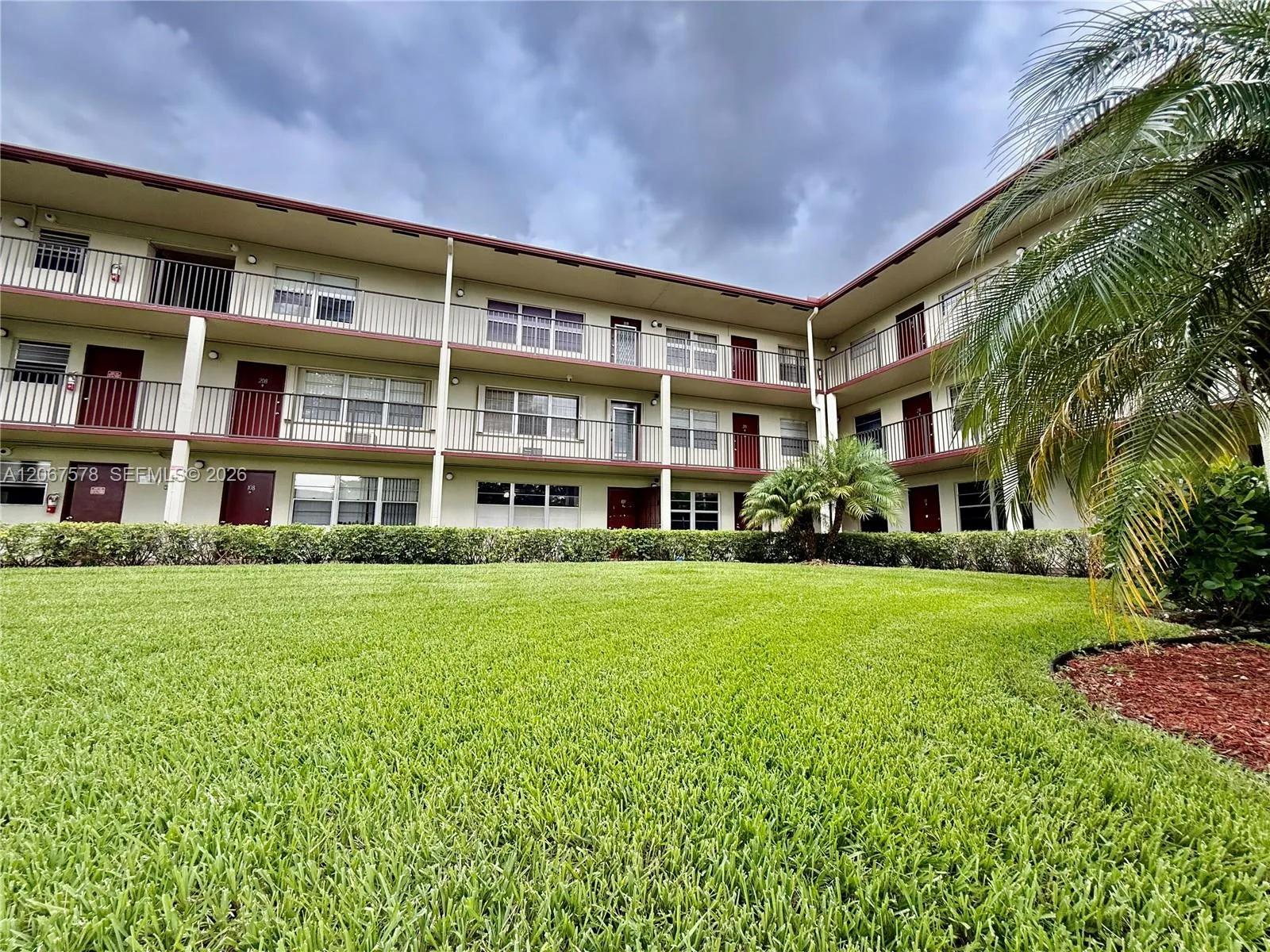 150 150 SW 134TH WAY # R109, Pembroke Pines, FL 33027 photo 3