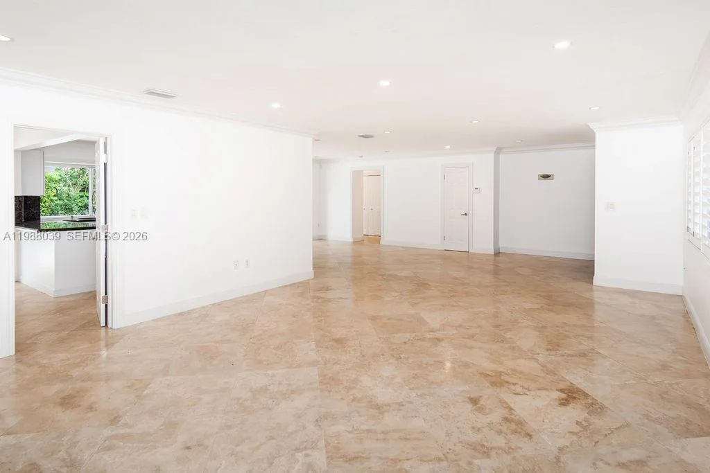 75 S Prospect Dr, Coral Gables, FL 33133 photo 9