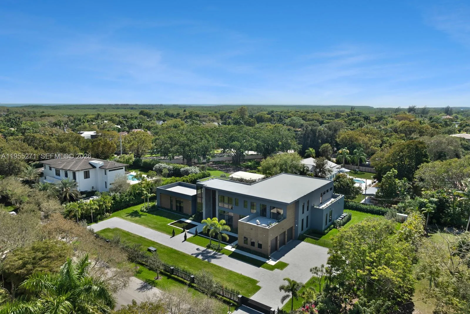 5900 SW 129th Ter, Pinecrest, FL 33156 photo 4