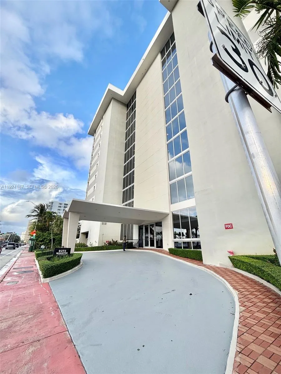 9273 Collins Ave # 705, Surfside, FL 33154 photo 2