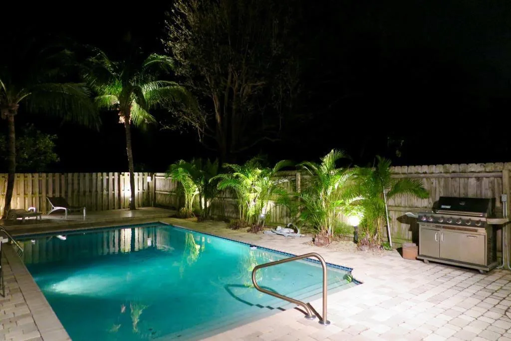 619 NE 7th Avenue, Delray Beach, FL 33483