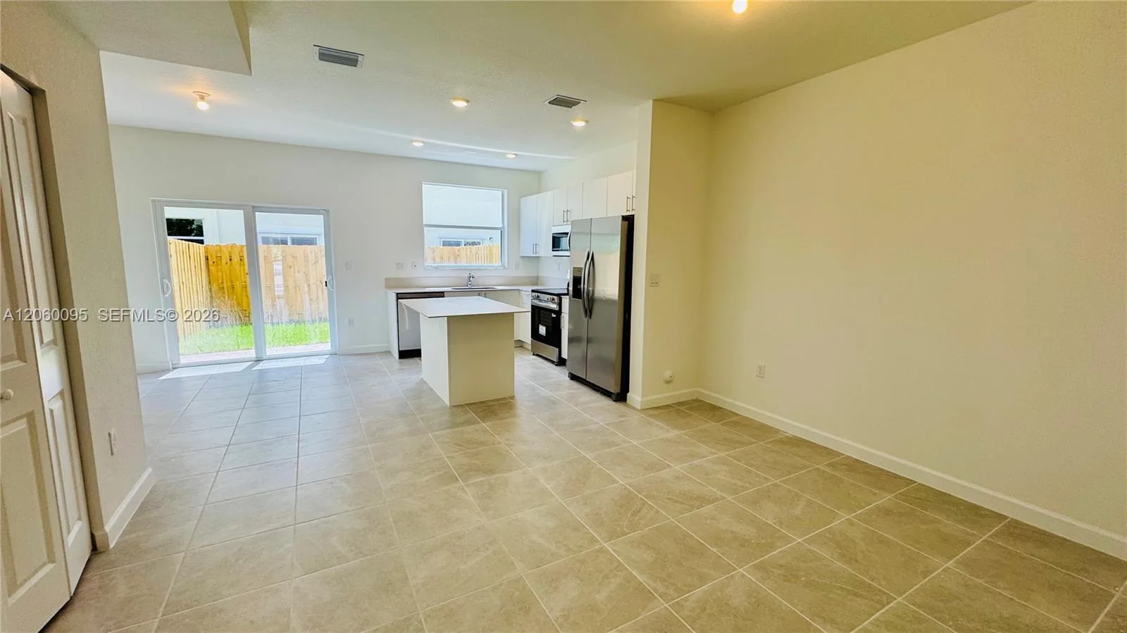 2632 SE 27th Dr, Homestead, FL 33035 photo 11