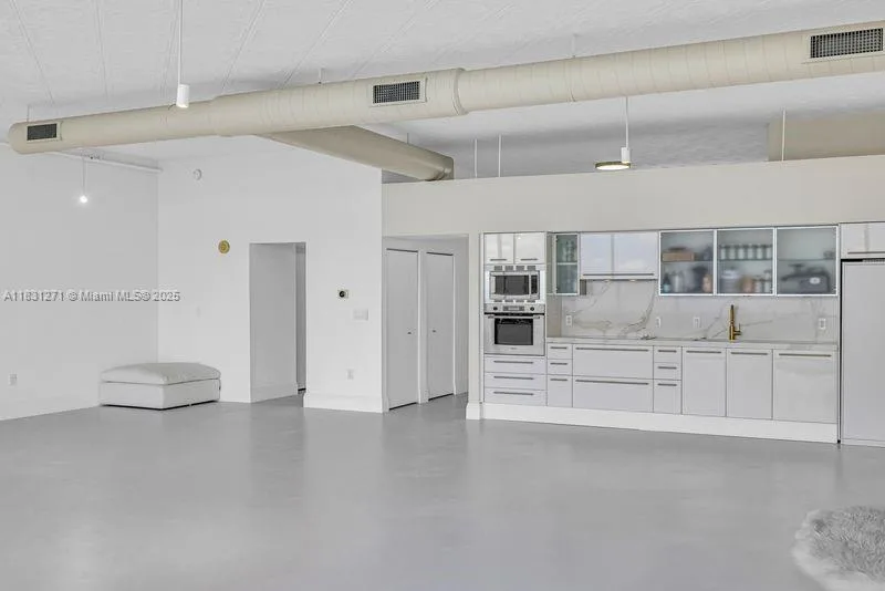 7934 West Dr # 1504, North Bay Village, FL 33141 photo 8