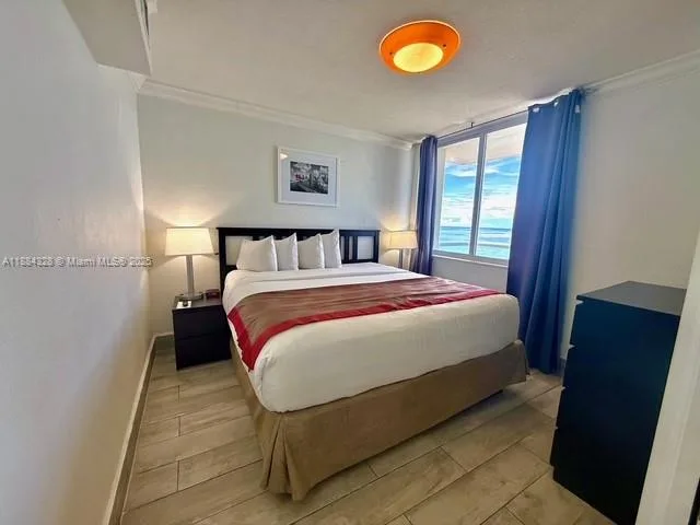 19201 Collins Ave # 1016, Sunny Isles Beach, FL 33160 photo 12