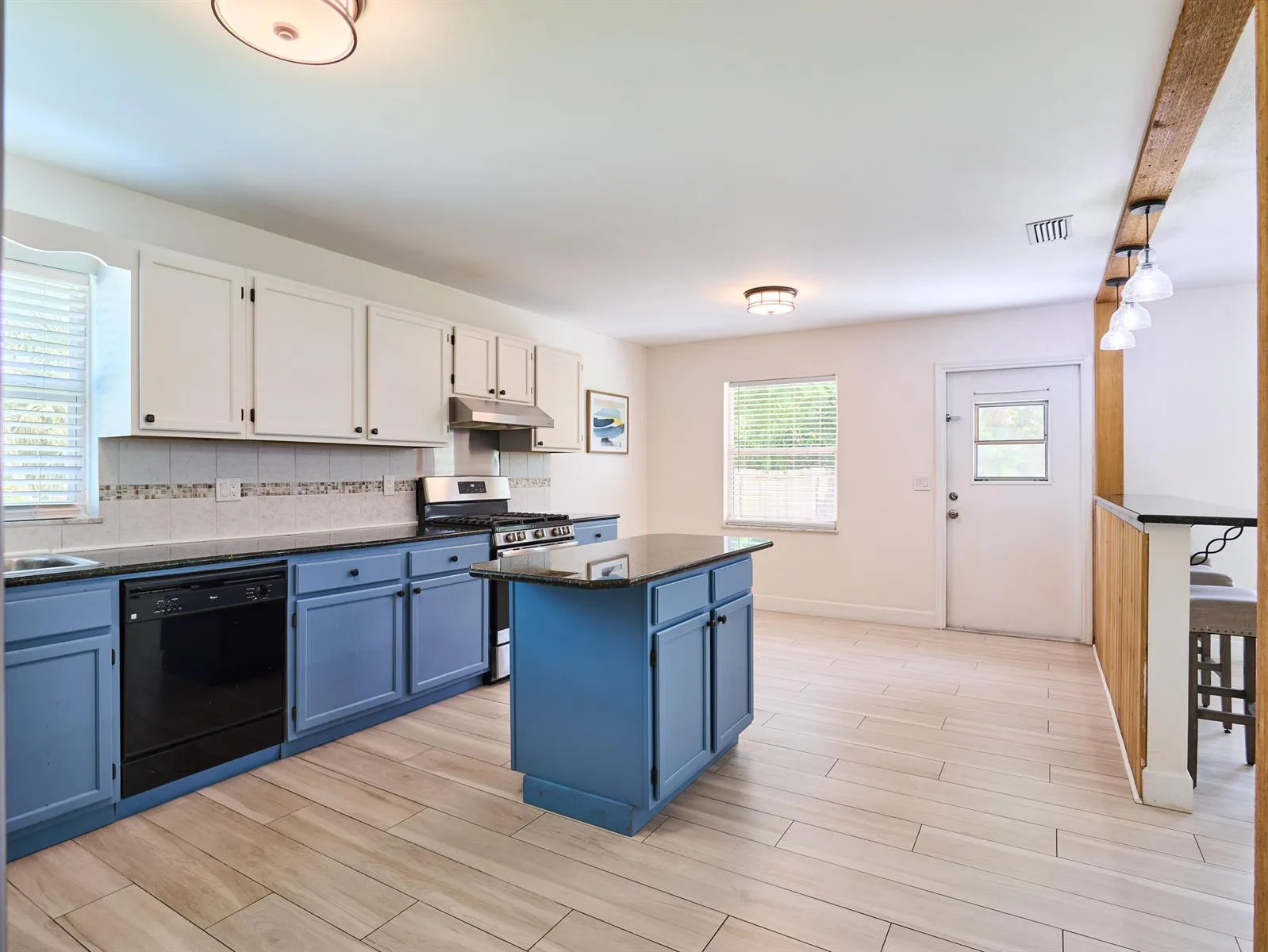 296 SE Wentworth Drive, Stuart, FL 34996 photo 10